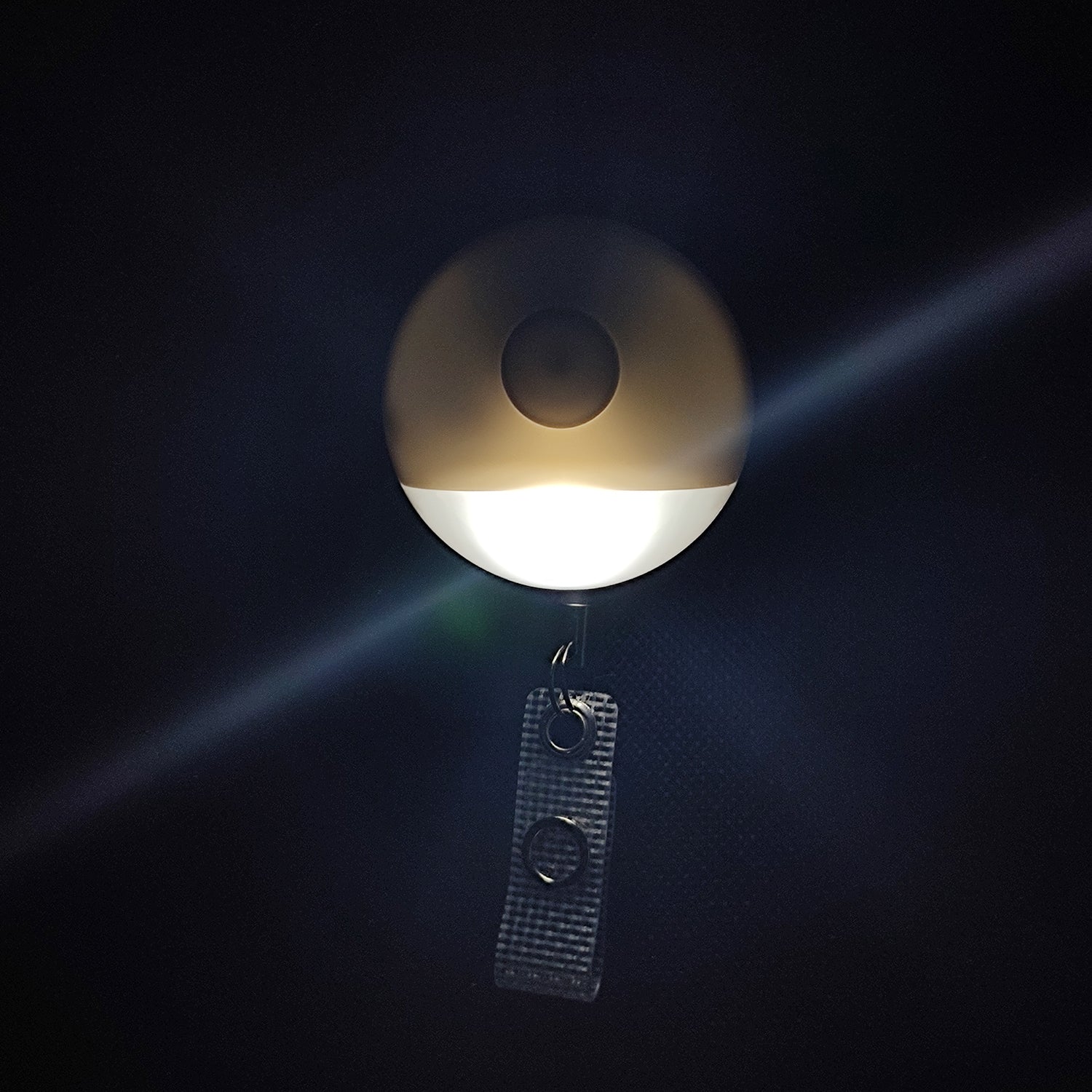 Rechargeable LED Retractable Reel Badge Light